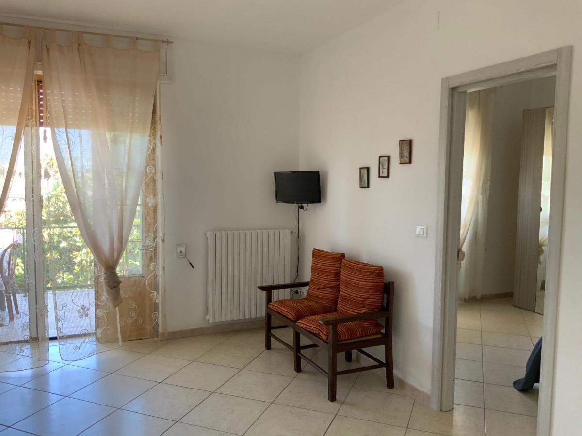 La Gambetta Apartment Uggiano La Chiesa Luaran gambar
